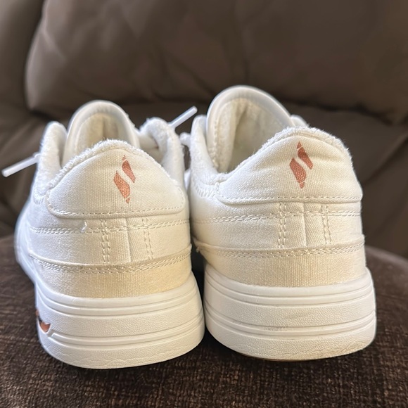 Skechers Arch fit arcade on my way shoe in white - Picture 8 of 16